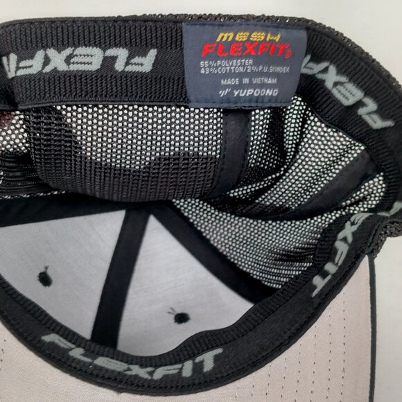 Hailie Deegan Cap Hat HD4 Black Autographed Signed Racing NASCAR Flex Fit Mesh - Picture 12 of 16